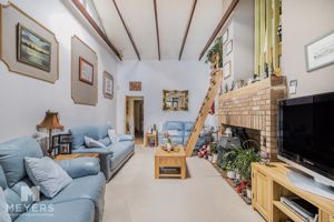 Photo 17- click for photo gallery